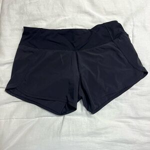 Lululemon Run Times Short II LR 4”